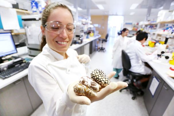 UQ retains position as Australia's top research university in 2015