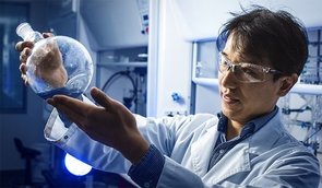 Japan's global connectors boost scientific research collaboration