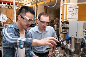 Machines learn to unearth new materials