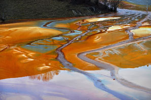 Managing contamination from mines