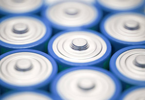 Rubbery electrode overcomes battery problems