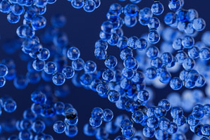 Producing smaller nanoparticles by osmosis
